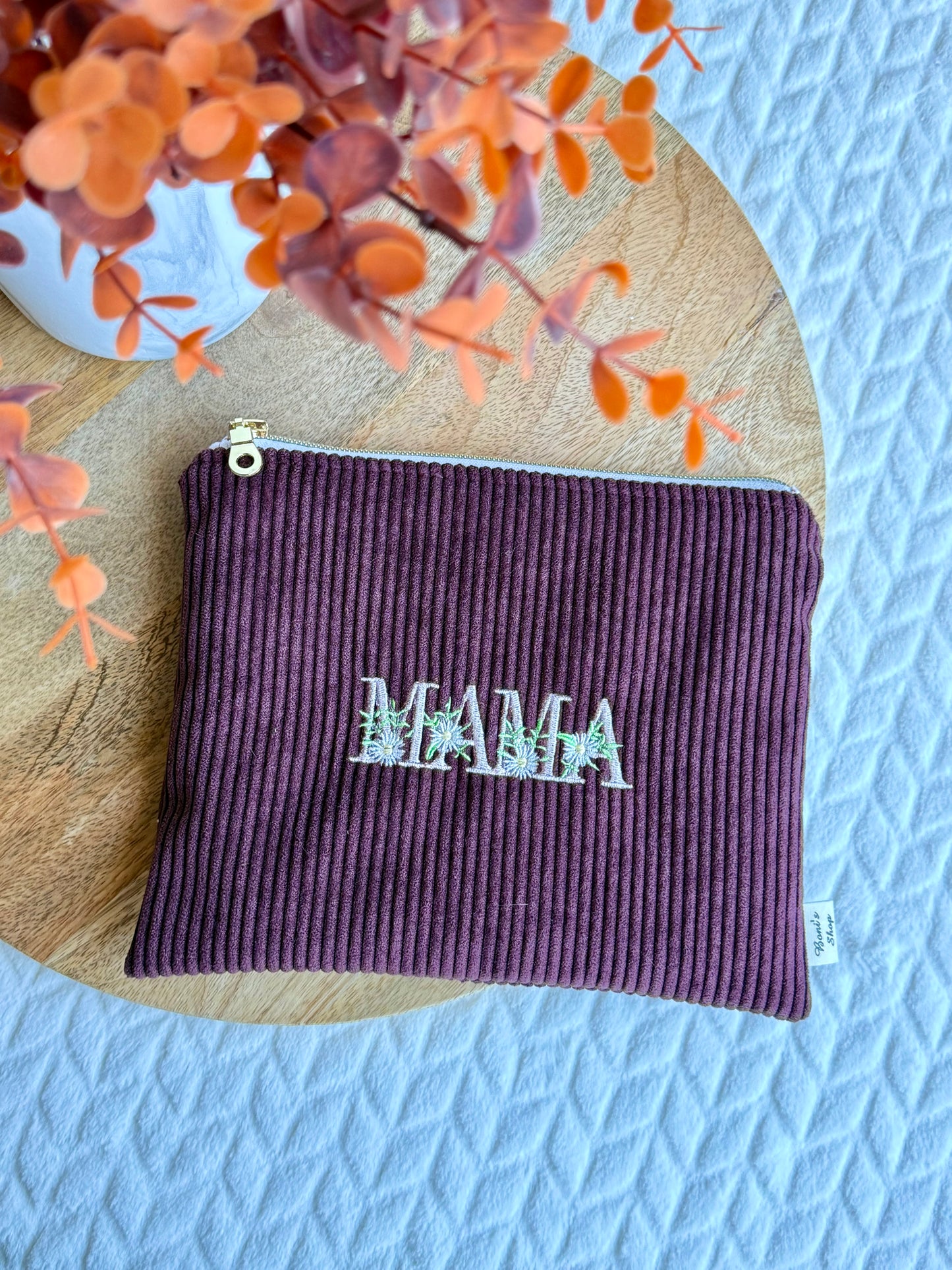 Pochette brodée 🌸
