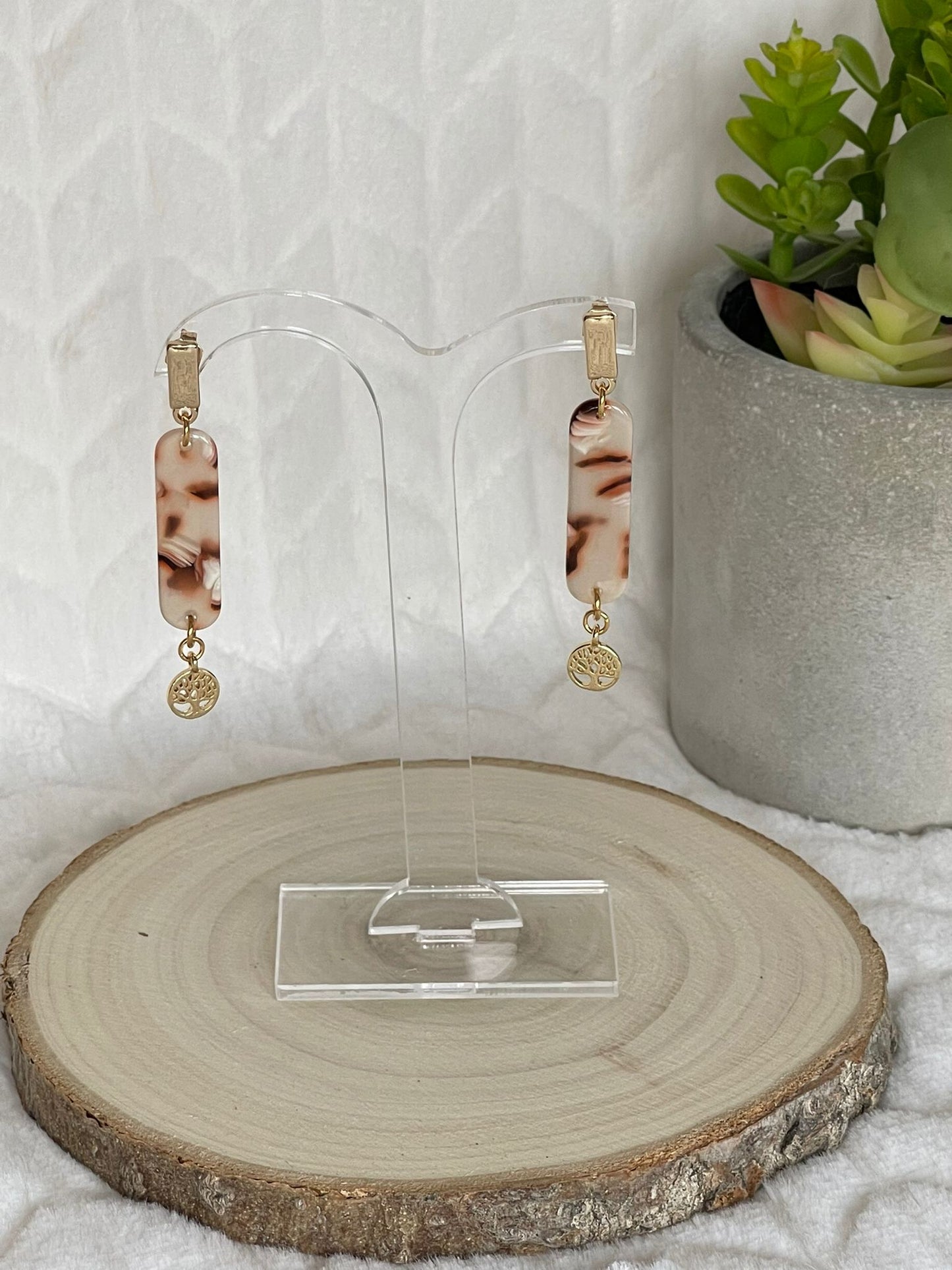 Boucles d'oreilles en résine