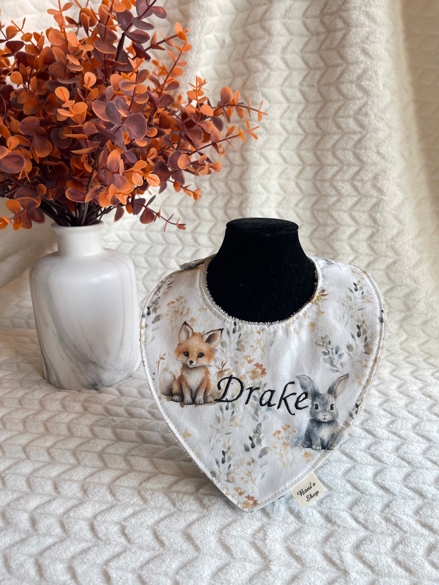 Bavoir bandana brodé