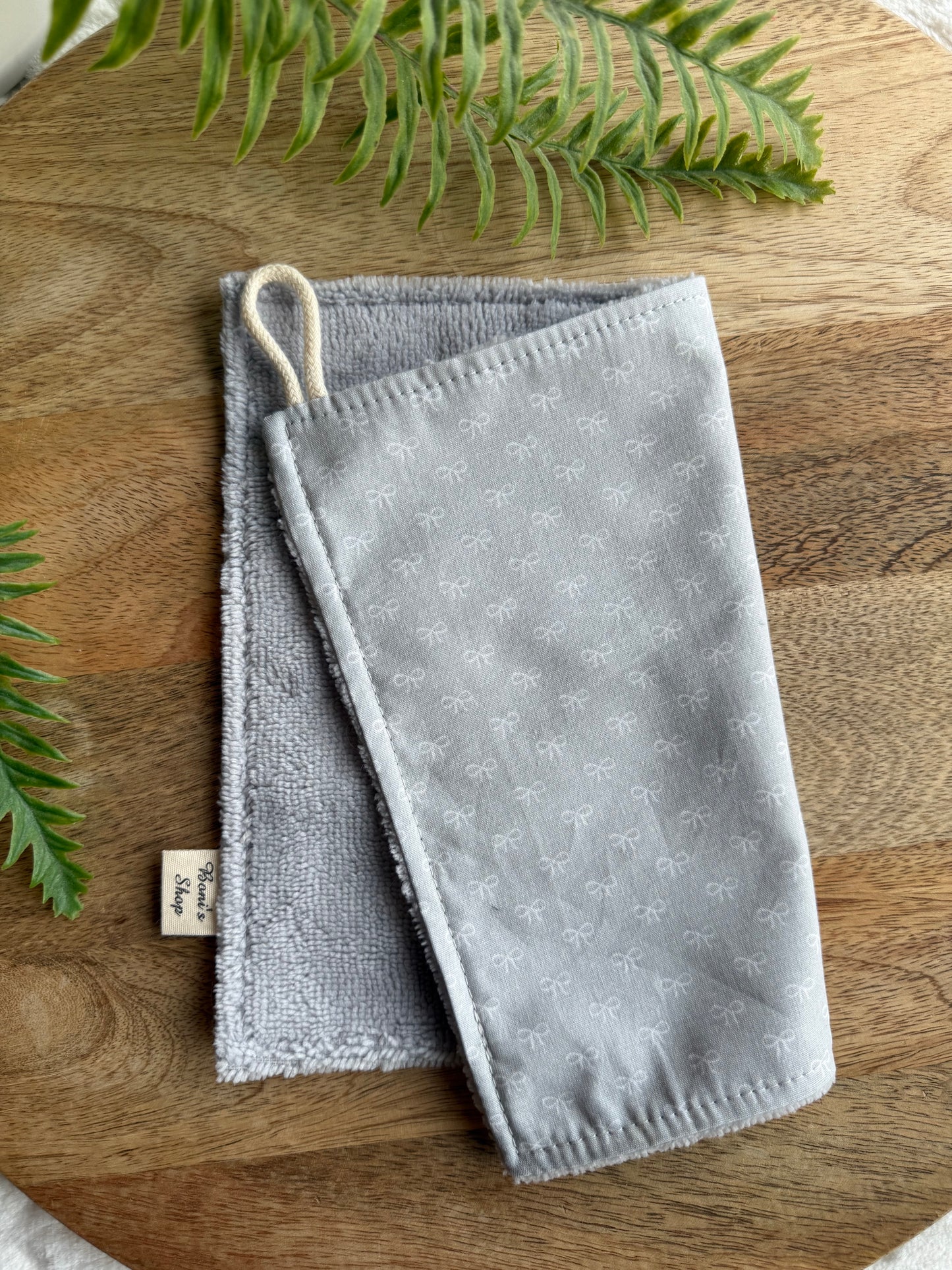 Serviette pour visage